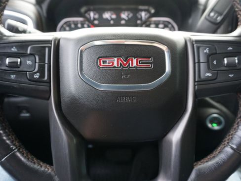 Used 2020 GMC Sierra 1500 AT4 w/ AT4 Preferred Package AWD/4WD image 19