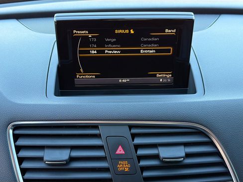 Used 2018 Audi Q3 2.0T Premium image 30