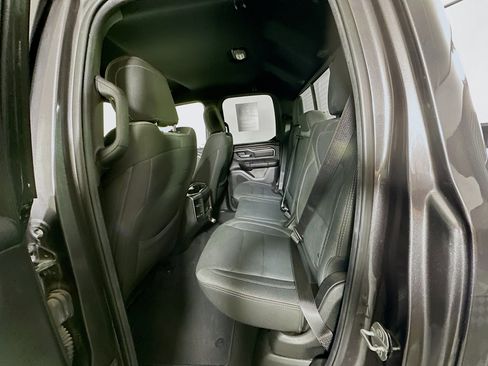 Used 2019 RAM 1500 Big Horn image 24