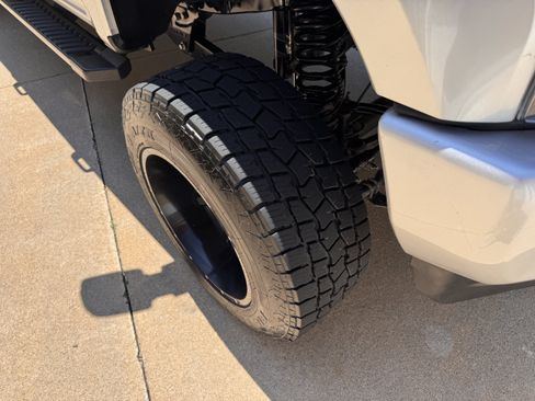Used 2019 Ford F250 Lariat w/ Lariat Ultimate Package AWD/4WD image 31