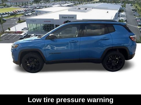 New 2026 Jeep Compass Latitude AWD/4WD image 8