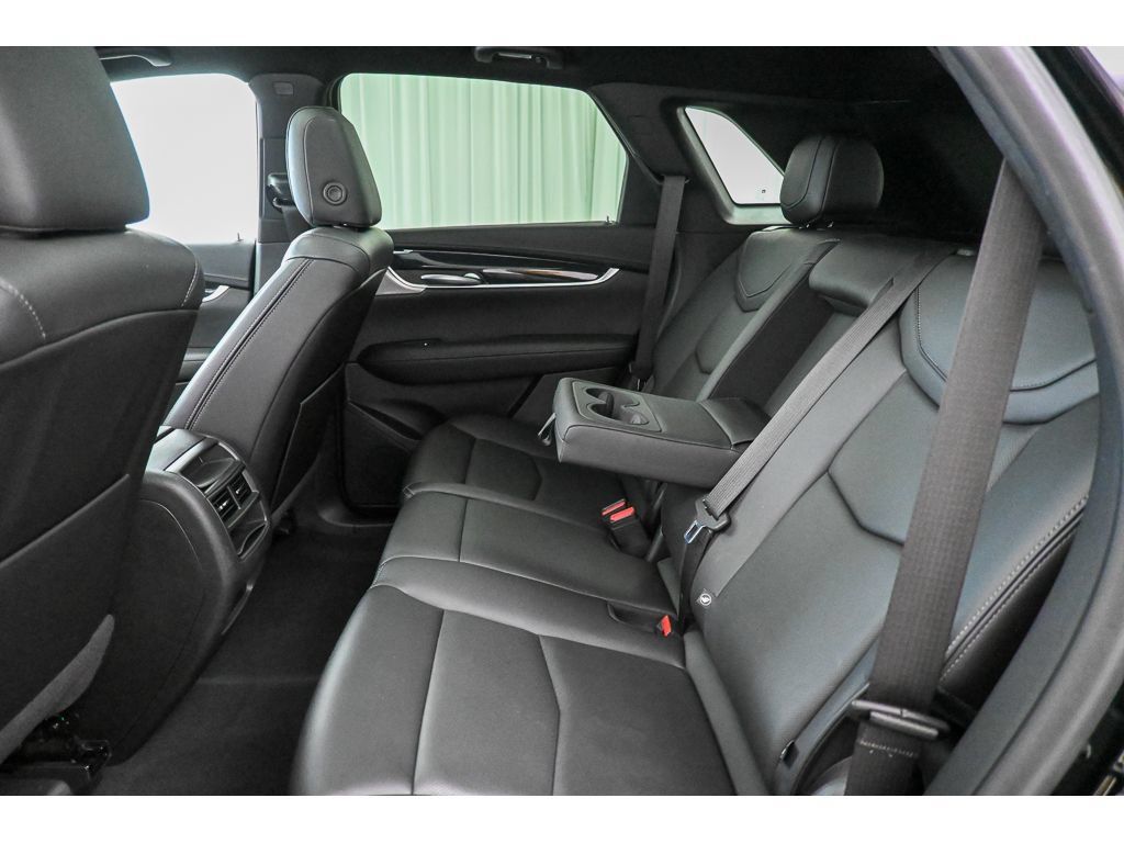 Used 2023 Cadillac XT5 Premium Luxury FWD image 21