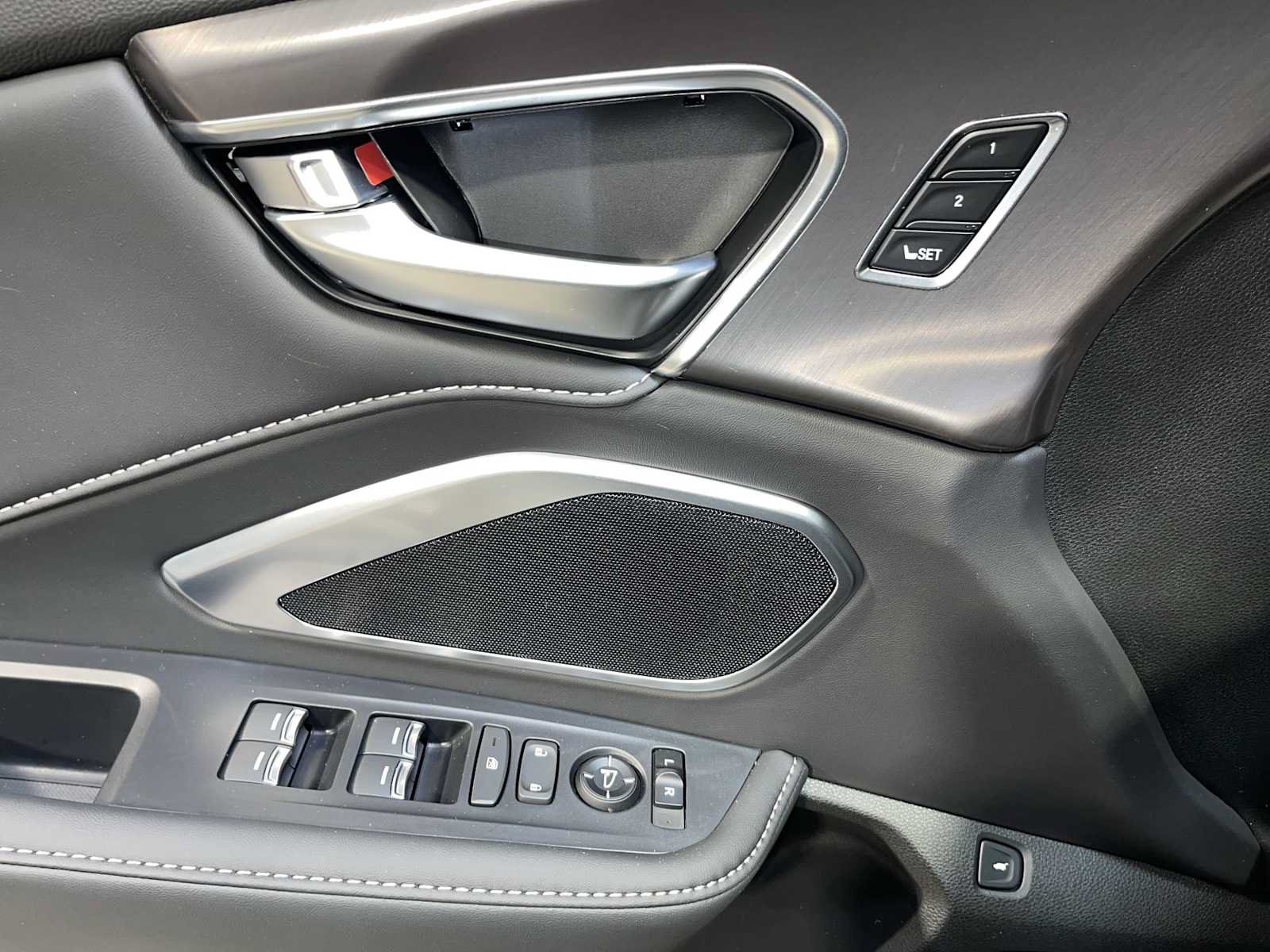 Certified 2026 Acura RDX SH-AWD image 23