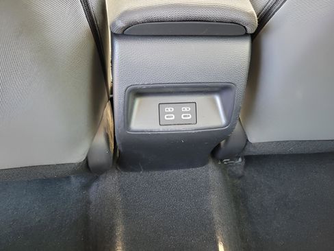 Certified 2024 Toyota Corolla LE image 11