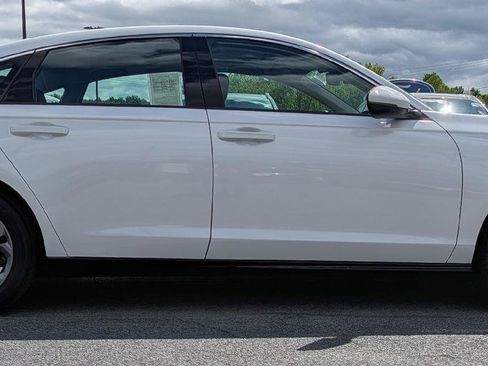 Certified 2025 Honda Accord EX-L image 7