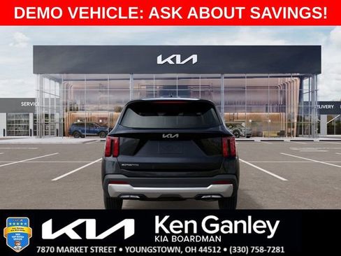New 2025 Kia Sorento LX image 5
