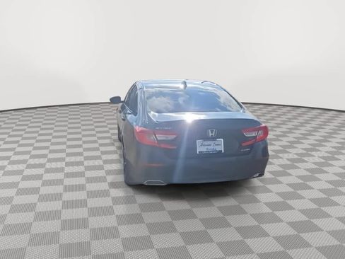 Used 2022 Honda Accord Sport image 7