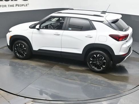 Used 2023 Chevrolet TrailBlazer LT image 36