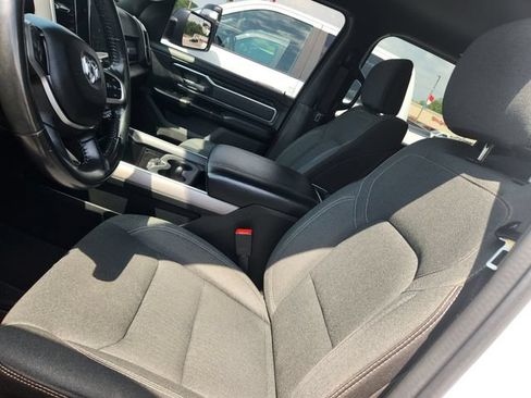 Used 2022 RAM 1500 Big Horn AWD/4WD image 14