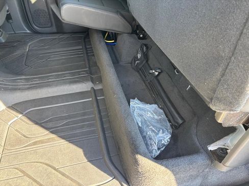 Used 2019 Chevrolet Silverado 1500 LT Trail Boss image 13