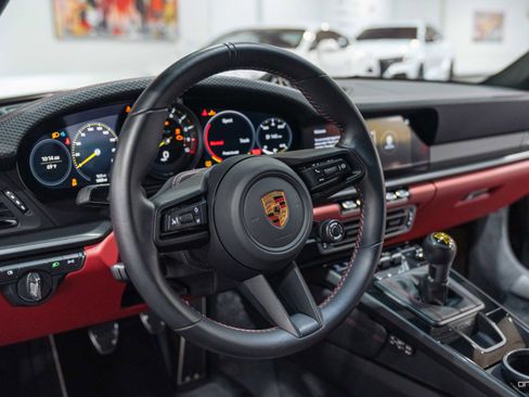 Used 2022 Porsche 911 GT3 RWD image 41