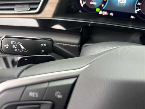 New 2026 Volkswagen Atlas SE image 21