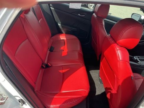 Used 2019 Honda Civic Sport image 18