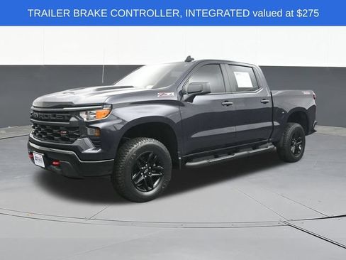 Used 2023 Chevrolet Silverado 1500 Custom Trail Boss AWD/4WD image 4