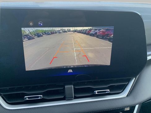 Certified 2025 Chevrolet Equinox LT FWD image 19