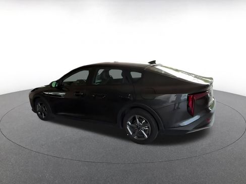 Used 2025 Kia K4 LXS FWD image 10