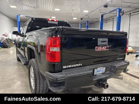 Used 2015 GMC Sierra 2500 Denali w/ Duramax Plus Package image 13