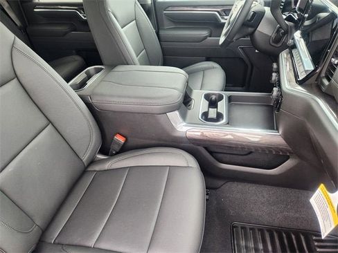 New 2026 Chevrolet Silverado 2500 LTZ w/ LTZ Convenience Package image 23