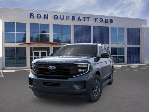 New 2026 Ford Expedition Active AWD/4WD image 3