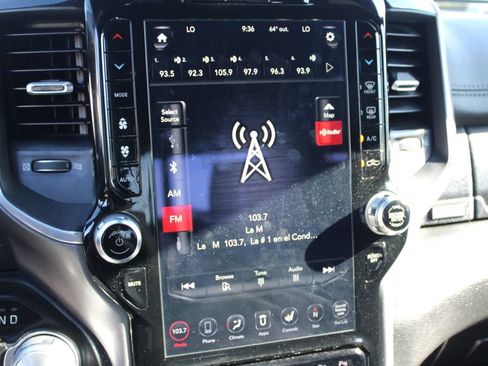 Used 2020 RAM 1500 Laramie image 24