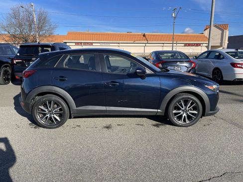 Used 2017 MAZDA CX-3 Touring image 19