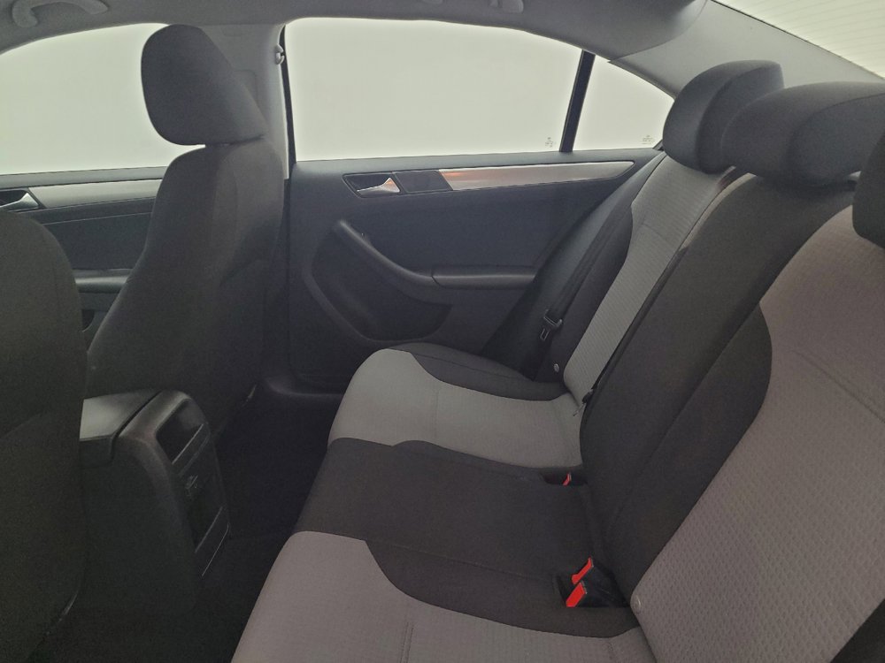 Used 2017 Volkswagen Jetta S FWD image 18