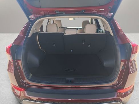 Used 2016 Hyundai Tucson Sport image 24