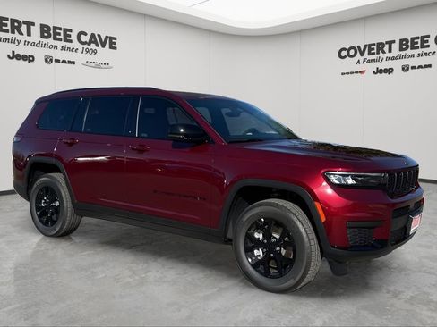 New 2025 Jeep Grand Cherokee L Altitude image 1