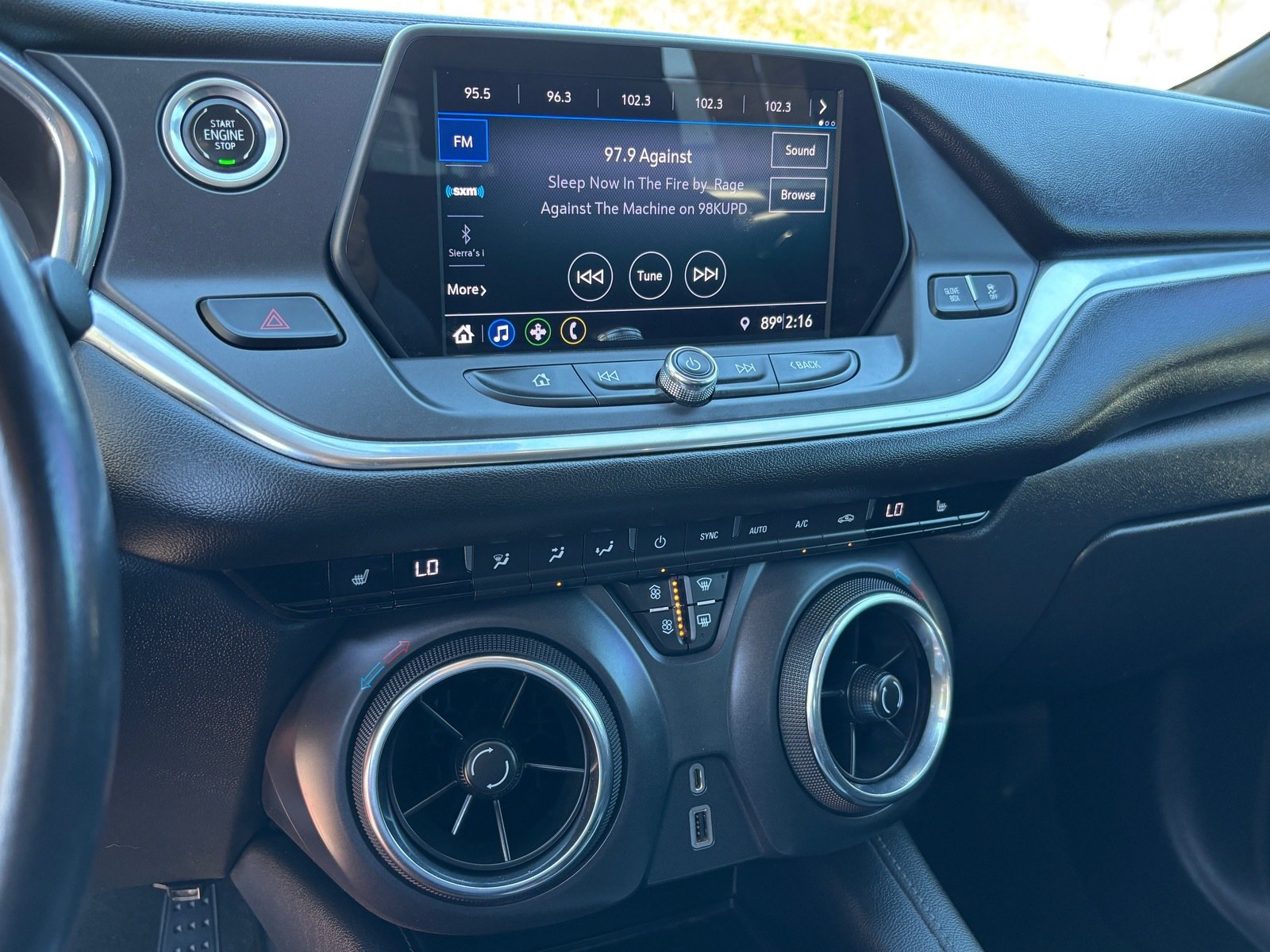 Used 2019 Chevrolet Blazer LT FWD image 14