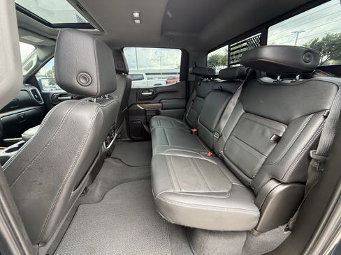 Used 2021 GMC Sierra 1500 Denali w/ Denali Ultimate Package AWD/4WD image 29