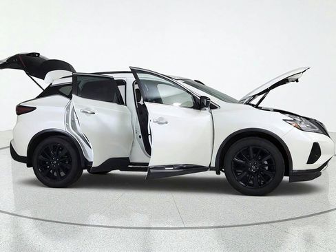 Certified 2024 Nissan Murano SV w/ SV Midnight Edition Package AWD/4WD image 15