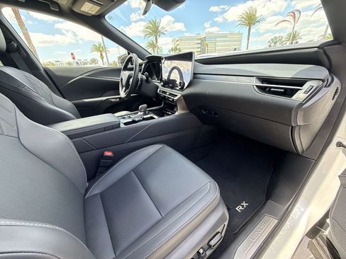 Used 2026 Lexus RX 350 Premium w/ Accessory Package (Z1) image 15