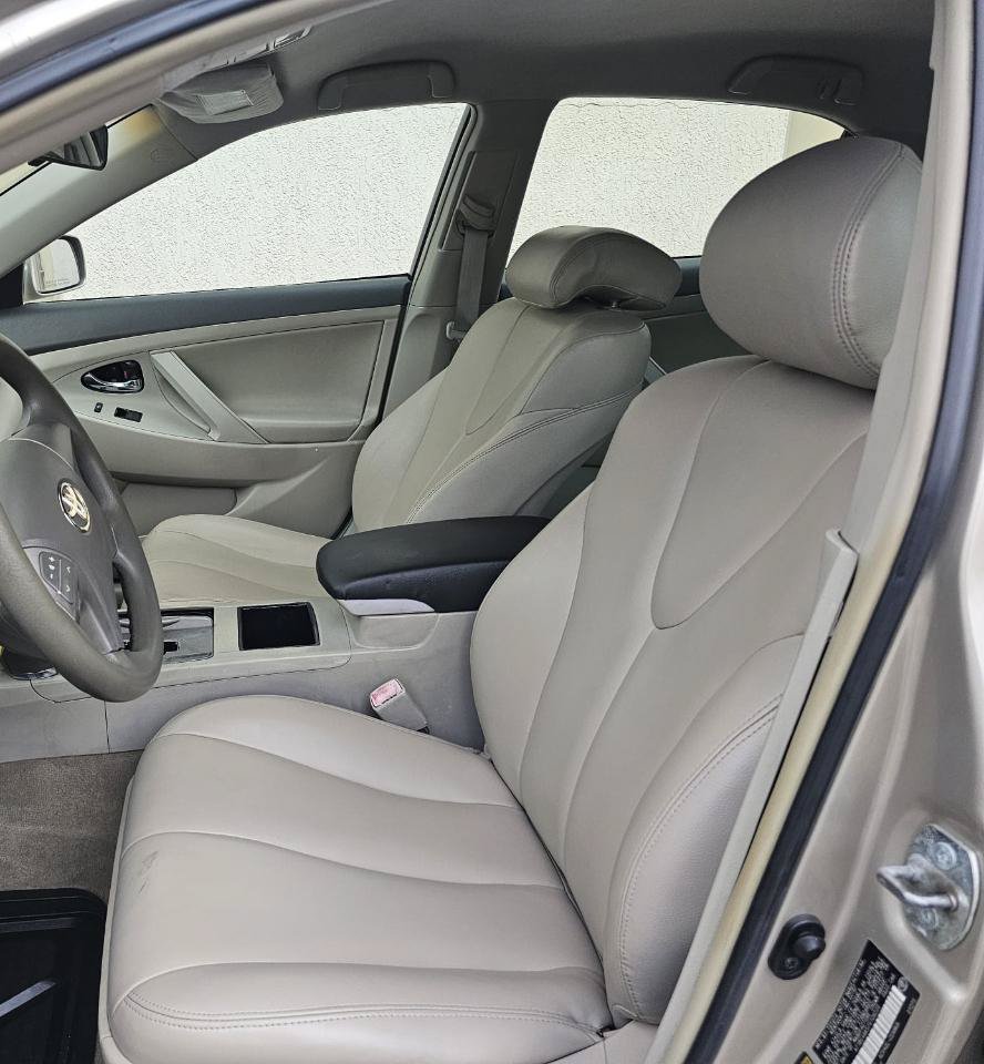 Used 2007 Toyota Camry LE FWD image 23