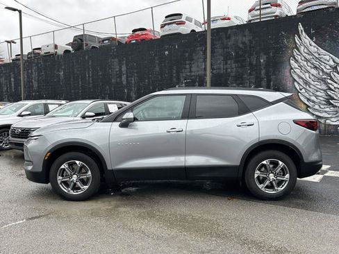 Used 2024 Chevrolet Blazer LT w/ Convenience Package image 6