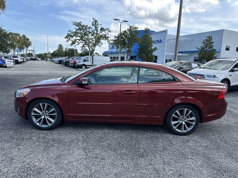 Used 2013 Volvo C70 T5 FWD image 9