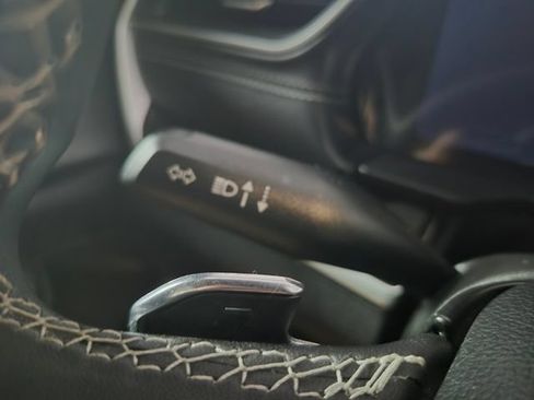 Used 2023 Jeep Grand Cherokee Altitude AWD/4WD image 21