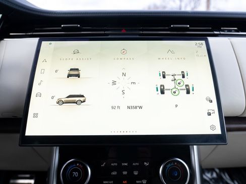 Used 2023 Land Rover Range Rover Long Wheelbase Autobiography image 23