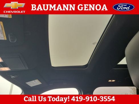 Used 2019 Ford Explorer XLT w/ Equipment Group 202A AWD/4WD image 21