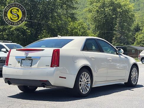 Used 2010 Cadillac CTS Performance w/ Performance Luxury Package RWD image 6
