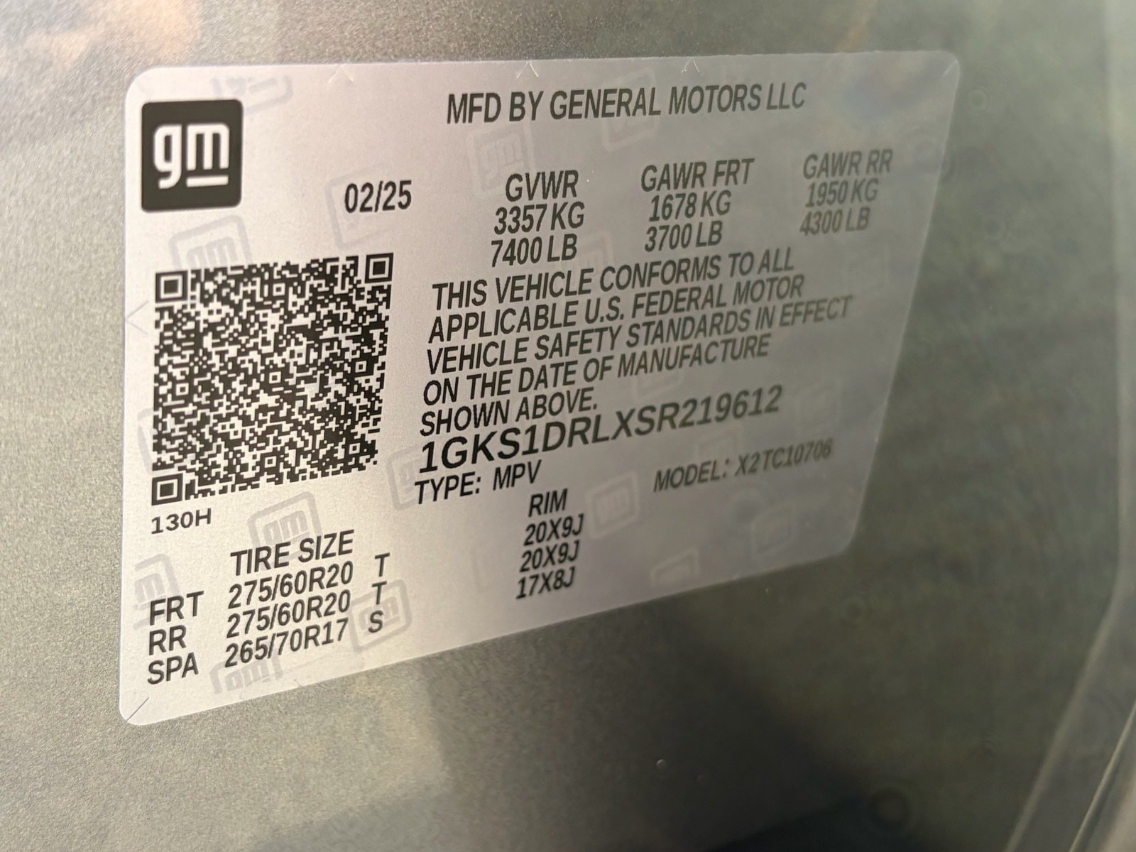 Used 2025 GMC Yukon Denali RWD image 37