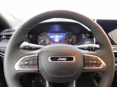 New 2026 Jeep Compass Latitude image 6