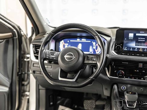 Used 2023 Nissan Rogue Platinum w/ Platinum Premium Package image 35