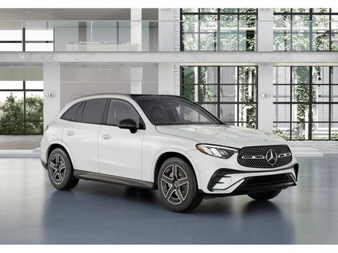 New 2026 Mercedes-Benz GLC 300 4MATIC image 11