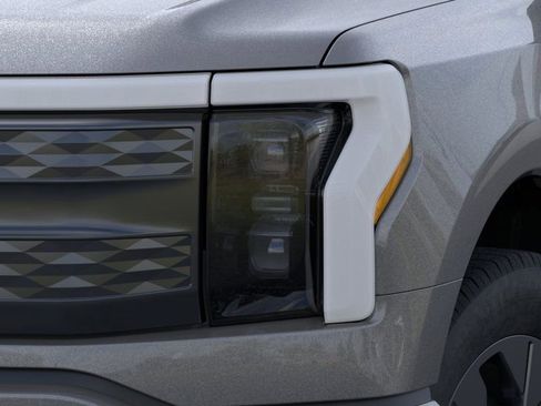 New 2025 Ford F150 Lightning Lariat image 18