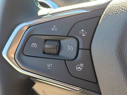 New 2026 Chevrolet Trax LT w/ Midnight Edition image 23