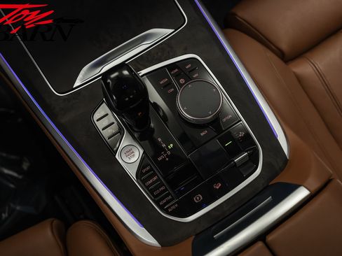 Used 2022 BMW X7 xDrive40i w/ Premium Package image 39