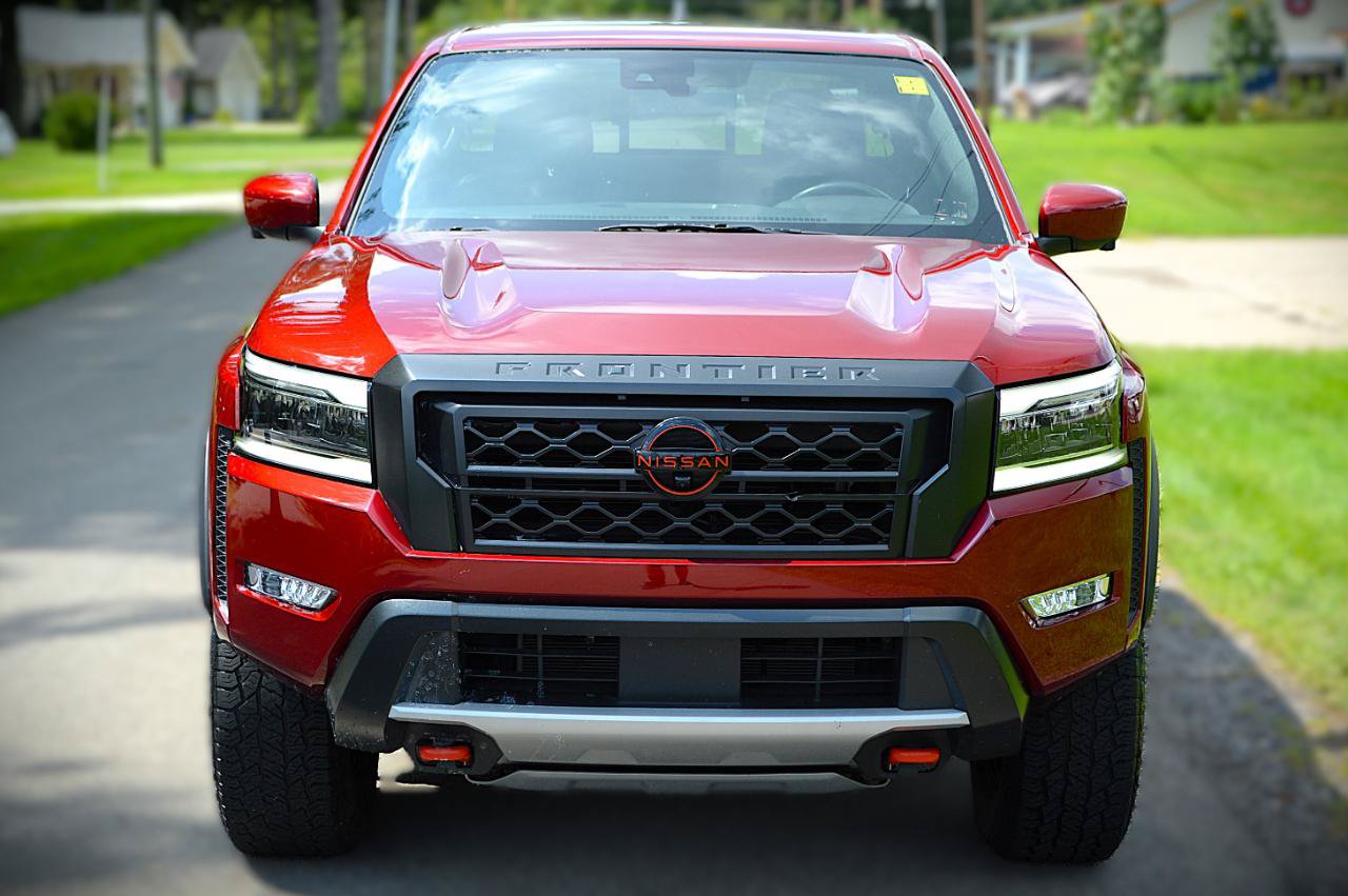 Used 2023 Nissan Frontier PRO-4X w/ Pro-4X Premium Package AWD/4WD image 2