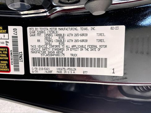 Used 2023 Toyota Tundra Limited AWD/4WD image 17