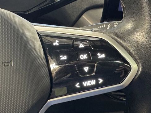 Used 2023 Volkswagen ID.4 Pro S image 14