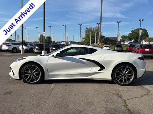 Used 2025 Chevrolet Corvette Stingray Preferred Cpe w/ Z51 Performance Package RWD image 7